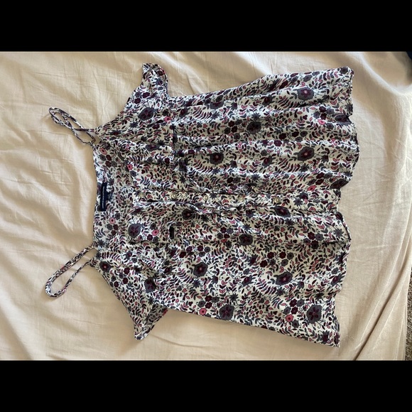 American Eagle Floral Crop Top - Picture 2 of 3
